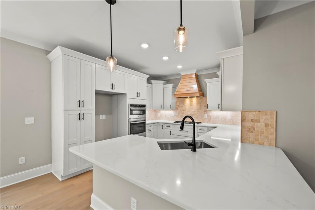 543 Barrett Road Winston-Salem, NC 27104 - Photo 17 of 46