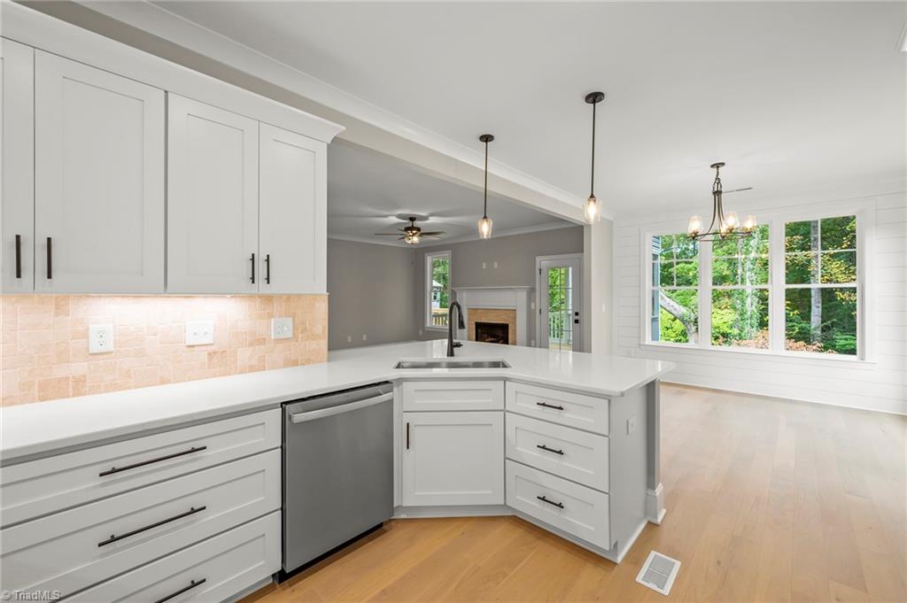 543 Barrett Road Winston-Salem, NC 27104 - Photo 19 of 46