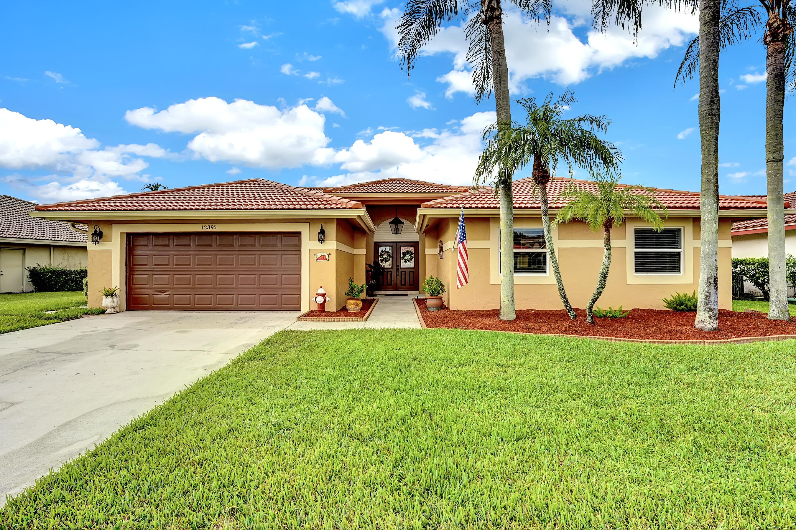 12395 Baywind Court Boca Raton, FL 33428 - Photo 2 of 32 CB2D4881-E0CF-4FB7-8380-D6D9B9F2E77D