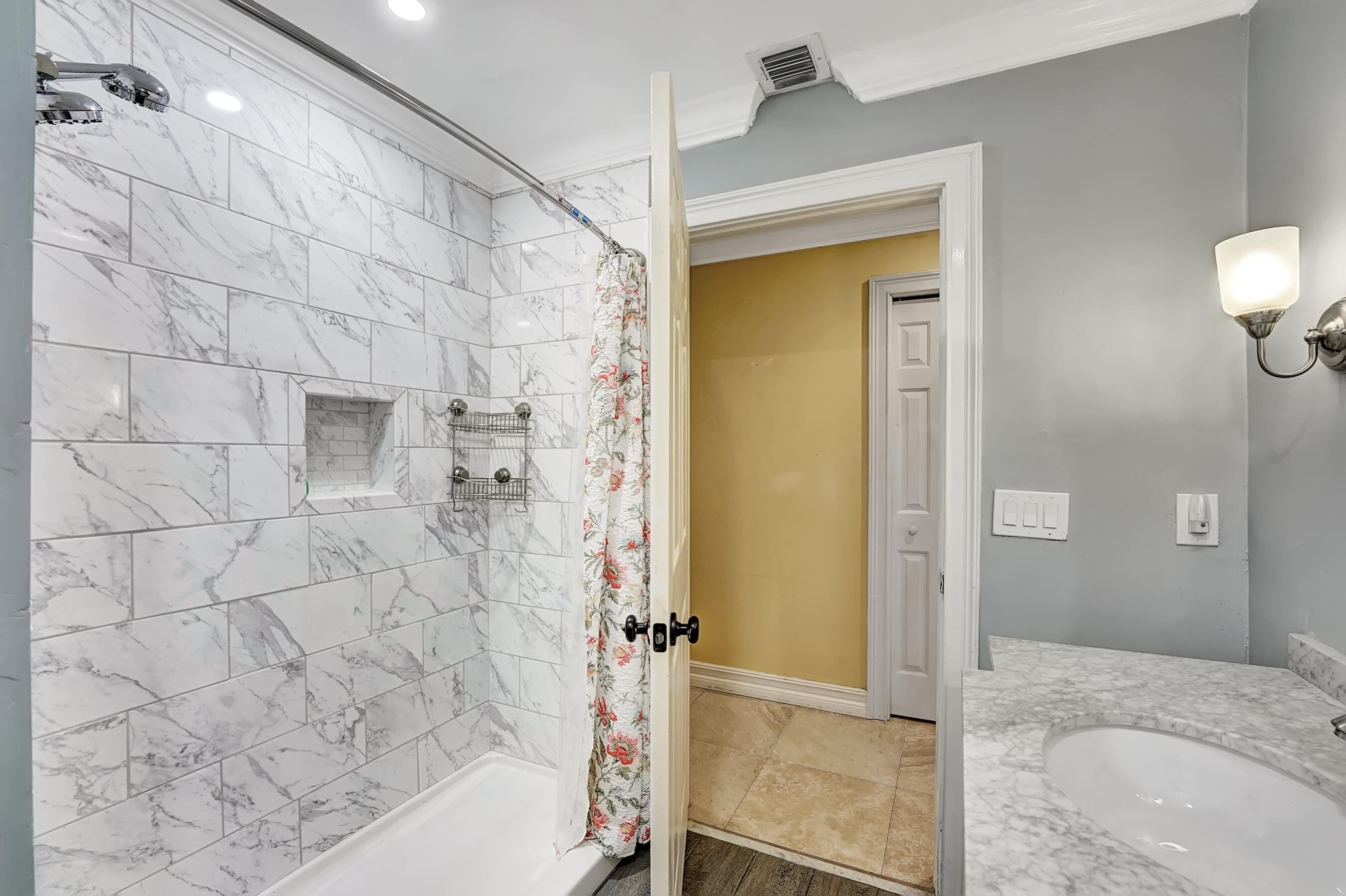 12395 Baywind Court Boca Raton, FL 33428 - Photo 25 of 32 243146EC-6684-44FB-A1CC-703AB948A501