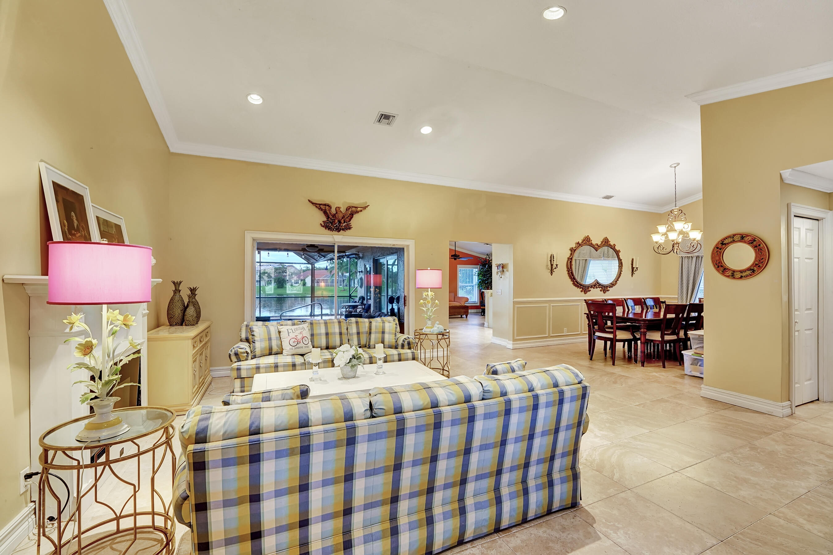 12395 Baywind Court Boca Raton, FL 33428 - Photo 8 of 32 E75F0C29-E07B-4B86-99CB-BB03C6C21248