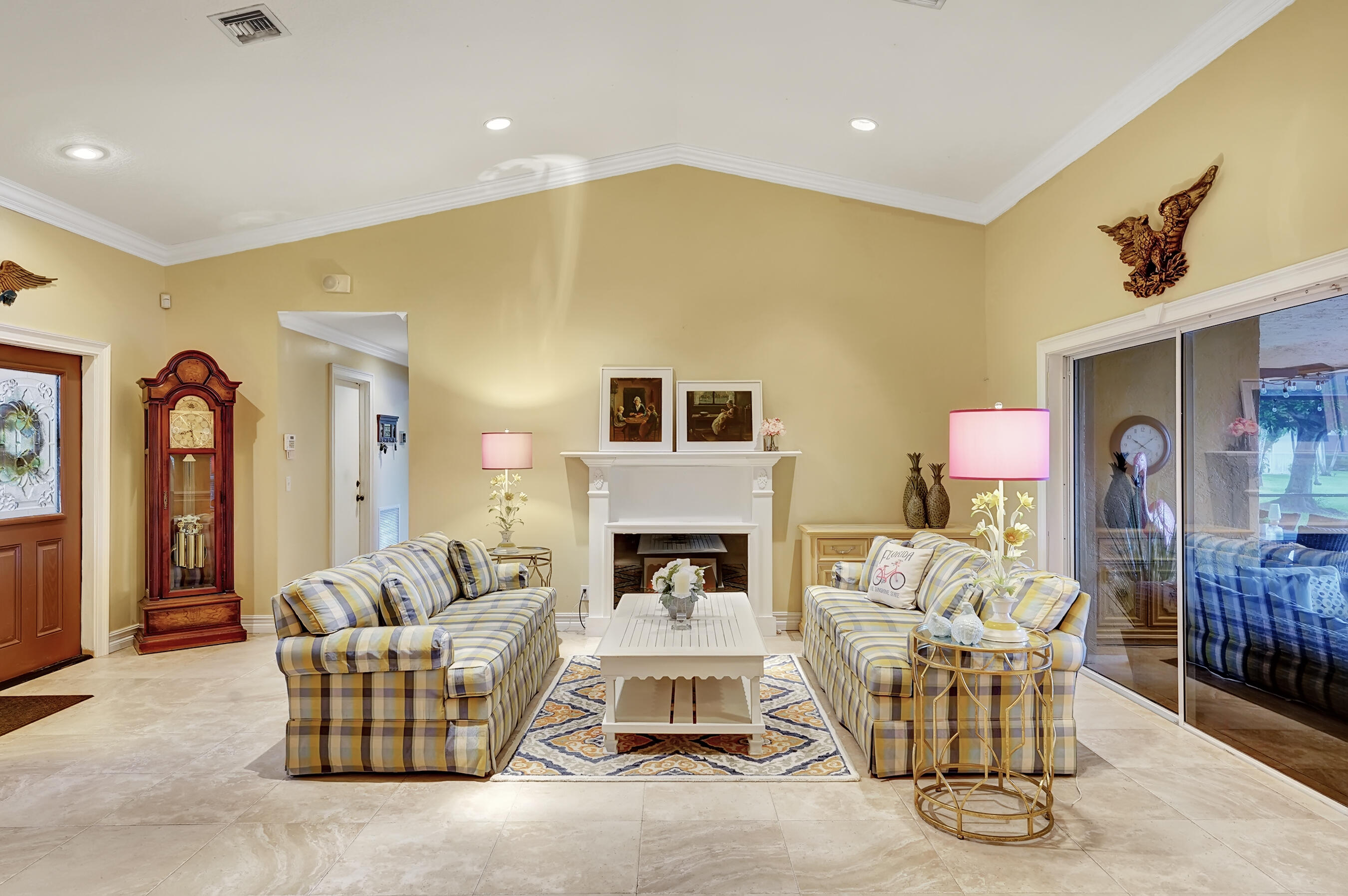 12395 Baywind Court Boca Raton, FL 33428 - Photo 9 of 32 77F9EABA-403E-45E3-91D0-3AF3209FD950