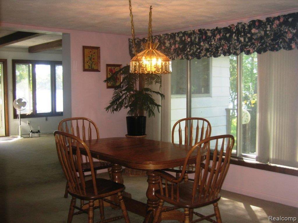 9595 Kress Road Pinckney, MI 48169 - Photo 8 of 15 Dining Room