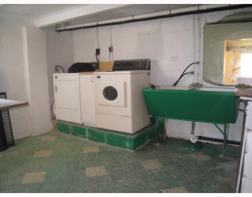 947 Roland Road Pittsburgh, PA 15221 - Photo 15 of 16 Other. LAUNDRY