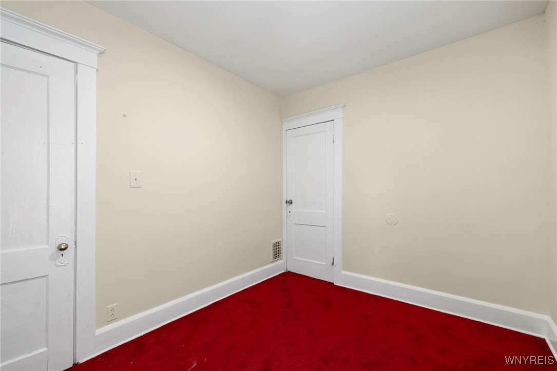 76 Butler Avenue Buffalo, NY 14208 - Photo 18 of 50