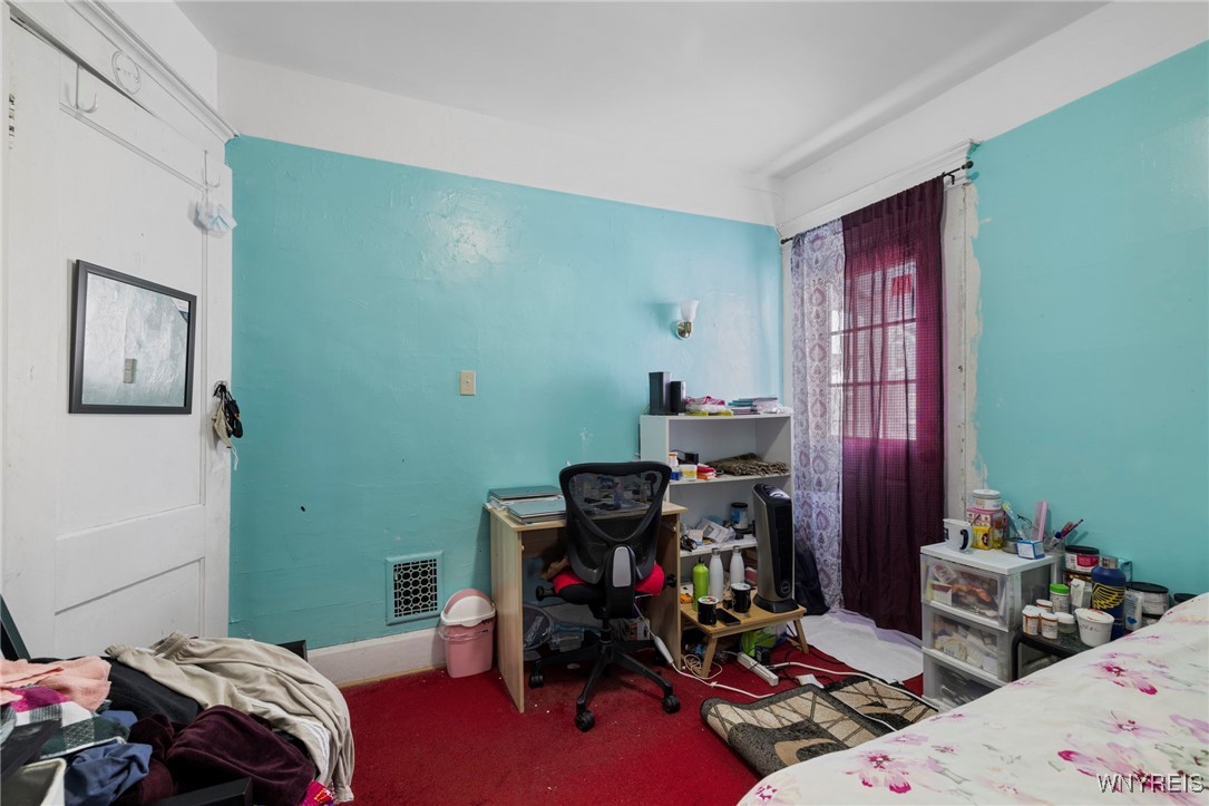 76 Butler Avenue Buffalo, NY 14208 - Photo 38 of 50