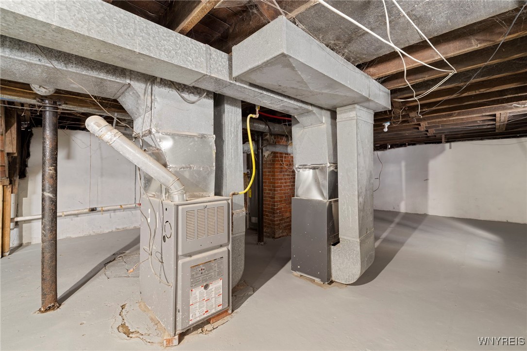 76 Butler Avenue Buffalo, NY 14208 - Photo 47 of 50