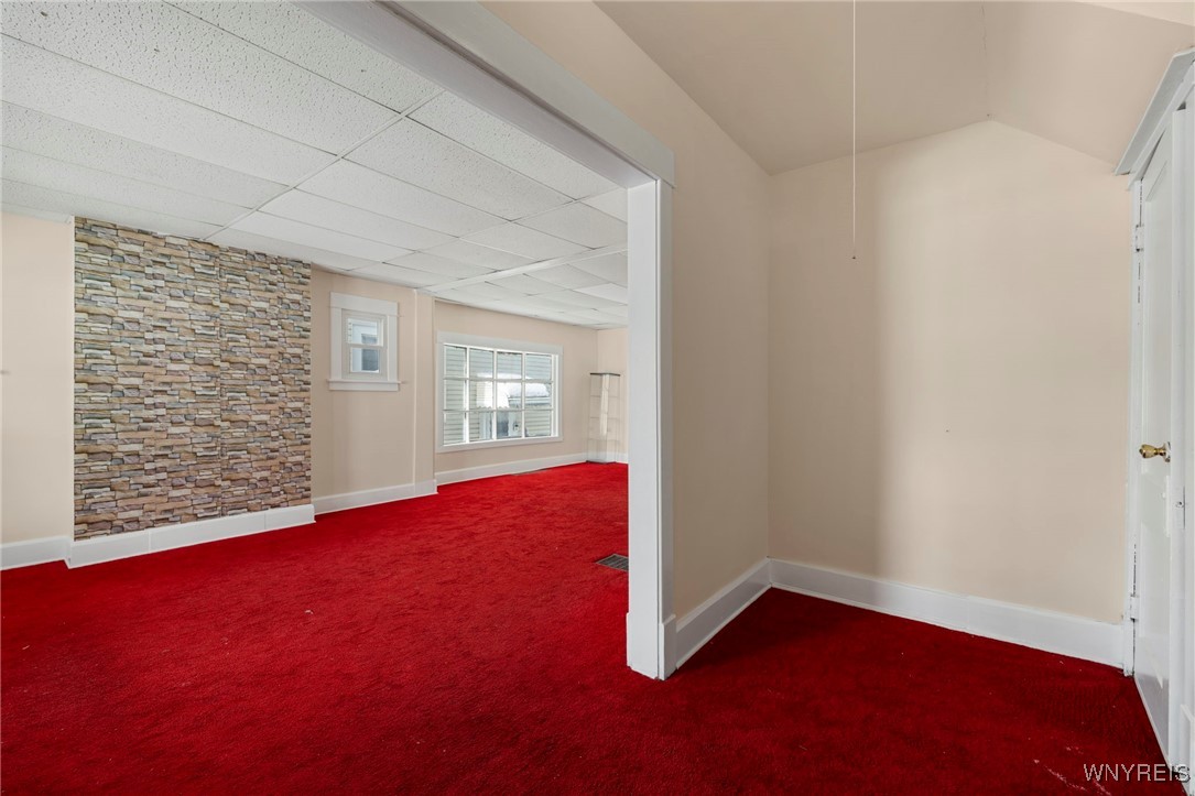 76 Butler Avenue Buffalo, NY 14208 - Photo 10 of 50