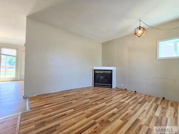 $182,000 | 238 Louise Drive, Arco, ID 83213