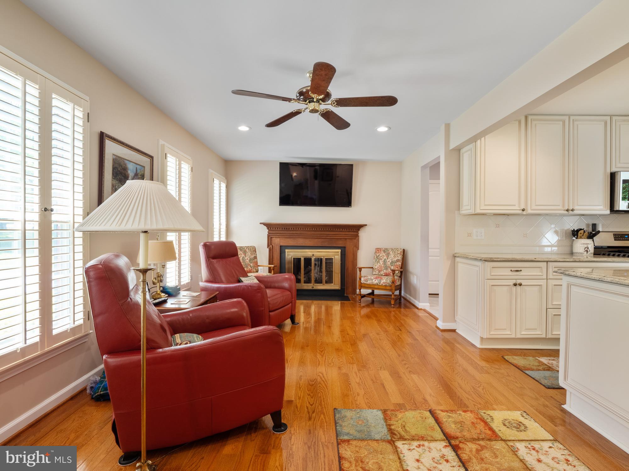 2302 Toddsbury Place Reston, VA 20191 - Photo 14 of 37 Gallery Image 14