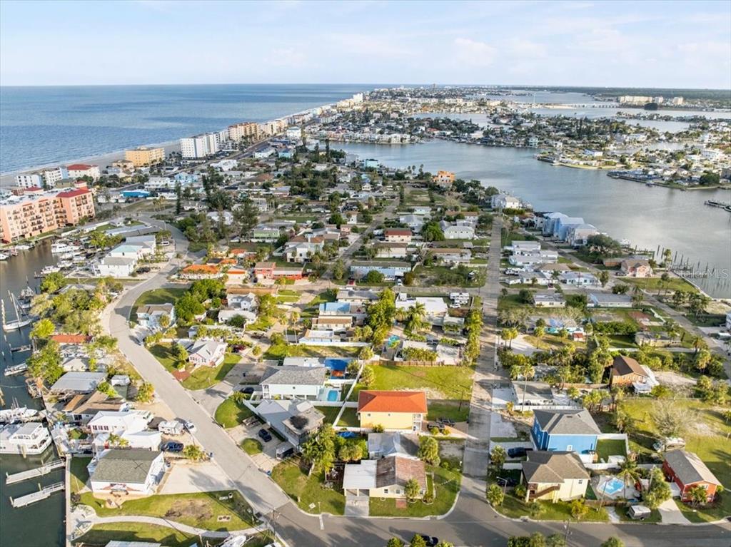 13104 4th Street East Madeira Beach, FL 33708 - Photo 21 of 29