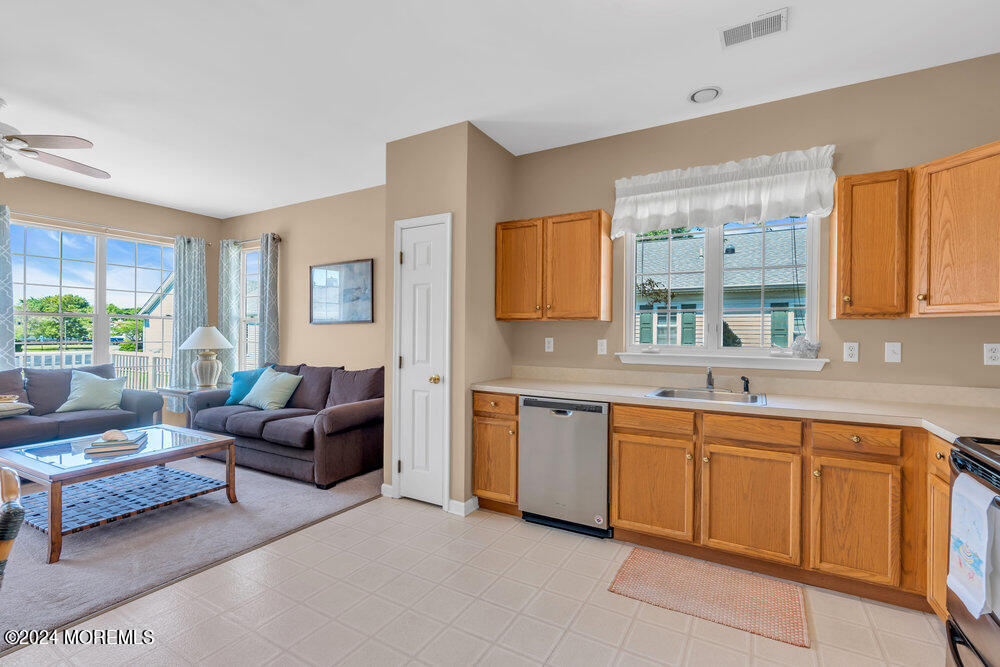 13 Shelley Road Brick, NJ 08724 - Photo 20 of 43 037_dsc01941_376