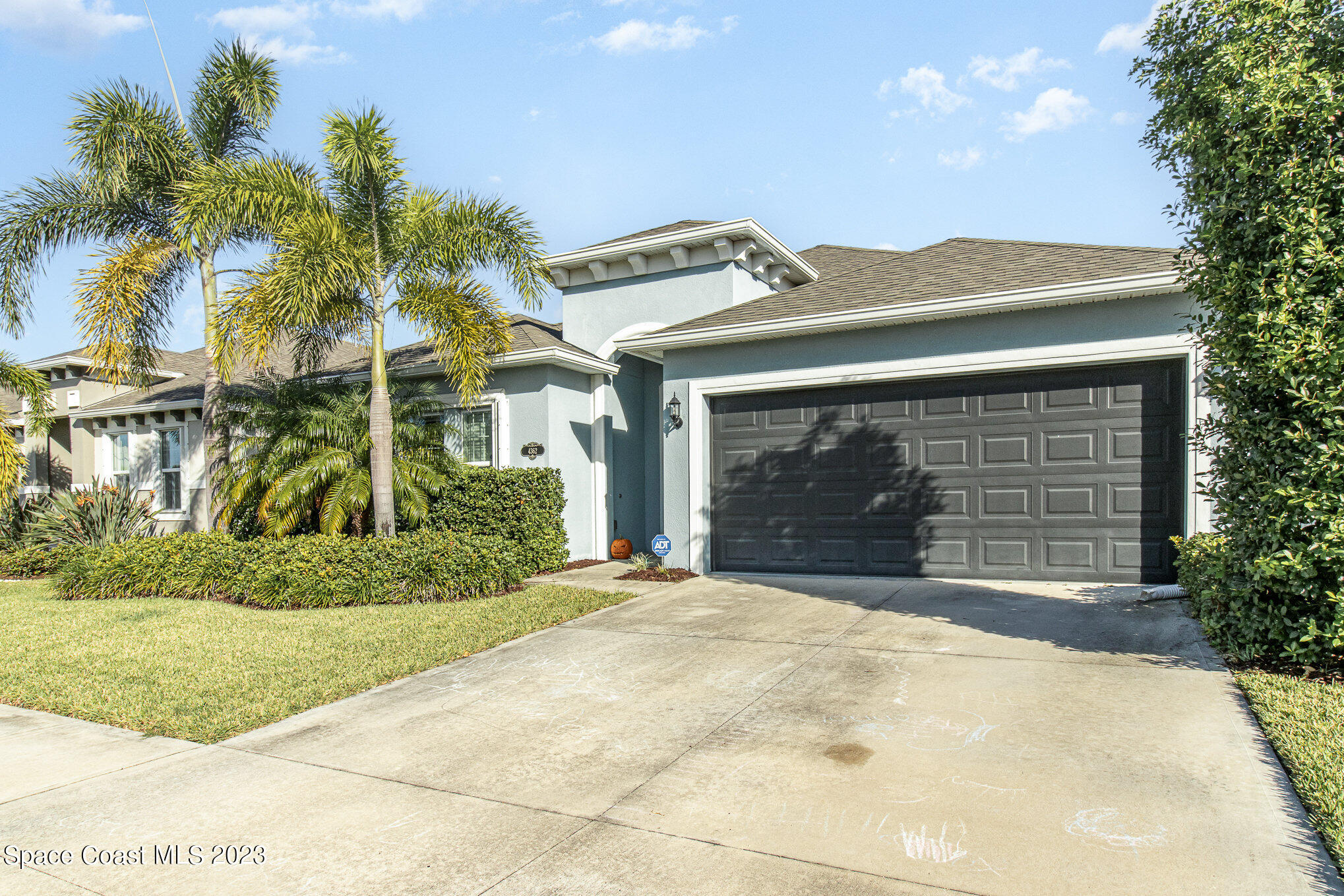 4362 Ruthann Circle Melbourne, FL 32934 - Photo 2 of 25 EXCELLENT NORTH SOUTH EXPOSURE