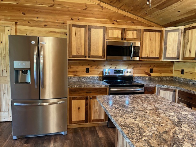 2570 North Old Bruceville Road Bruceville, TX 76630 - Photo 15 of 44 a kitchen with stainless steel appliances granite countertop a refrigerator a stove and a sink
