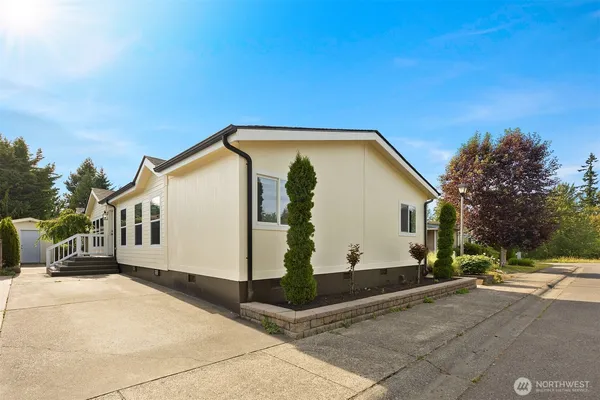$249,995 | 31600 126th Avenue Southeast, Unit E25, Auburn, WA 98092