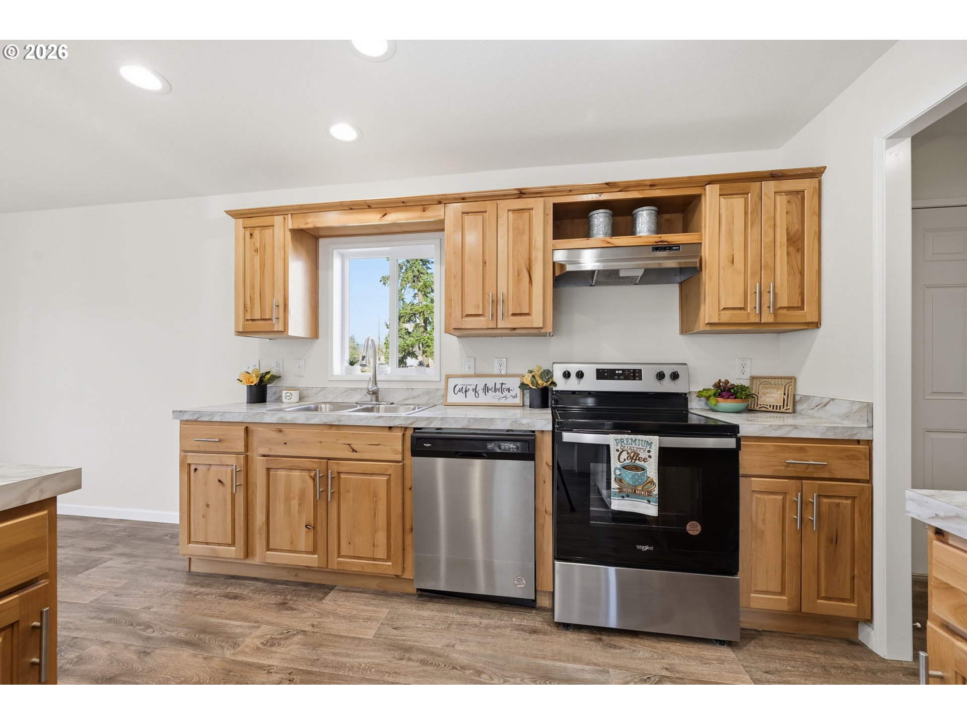 1427 31st Street Springfield, OR 97478 - Photo 12 of 37