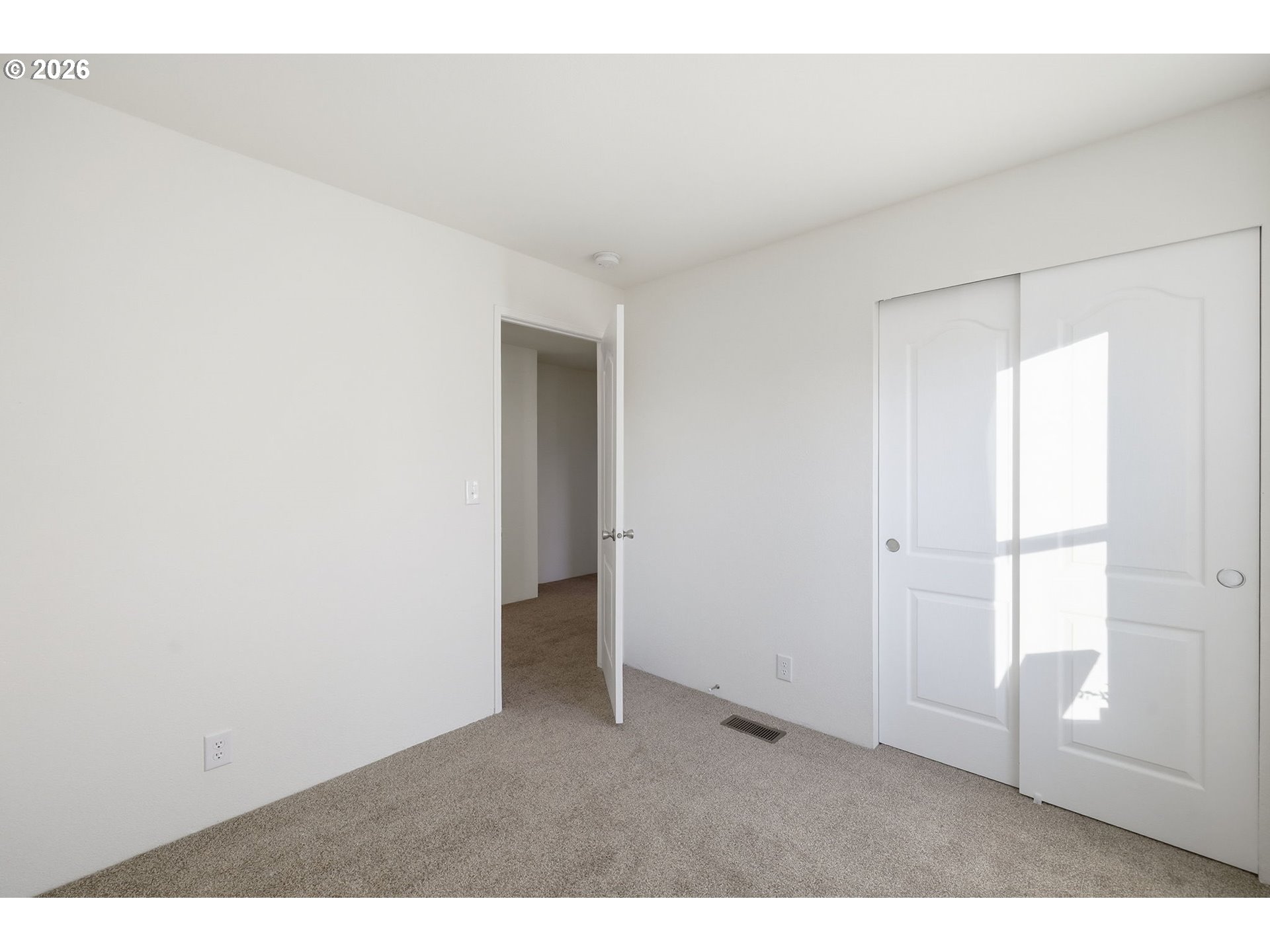 1427 31st Street Springfield, OR 97478 - Photo 27 of 37