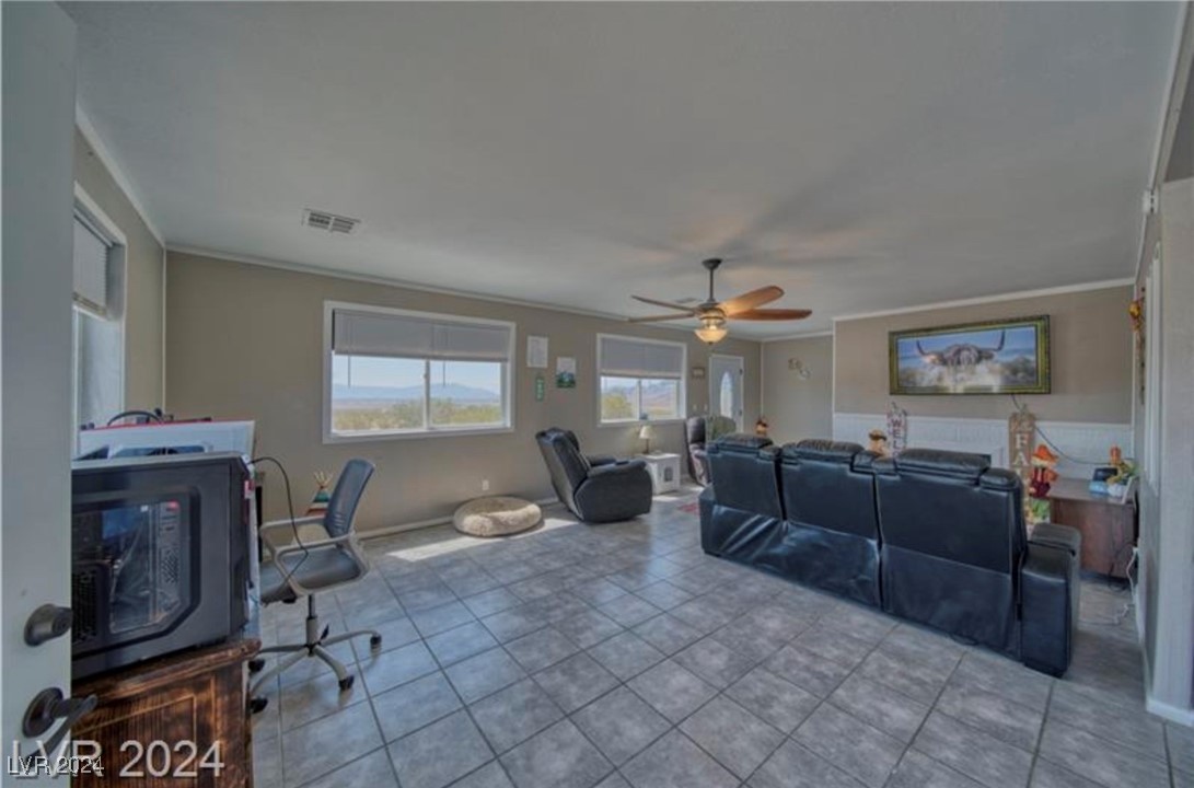 561 Miranda Road Pahrump, NV 89060 - Photo 11 of 42 Gallery Image 11