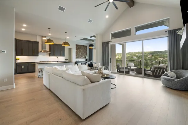 $1,649,000 | 2220 Normandy View, Leander, TX 78641