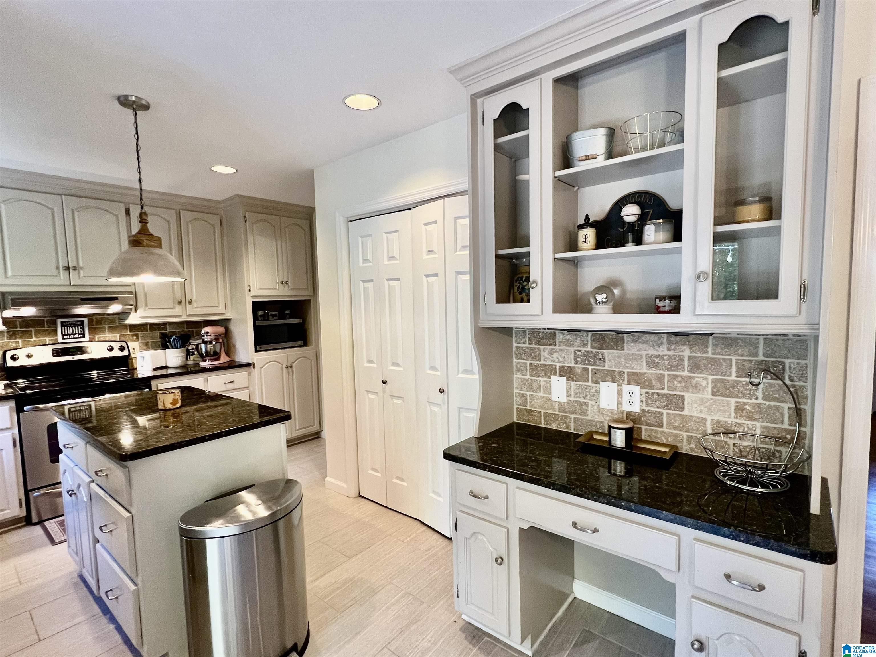6042 Springview Drive Mount Olive, AL 35117 - Photo 17 of 55