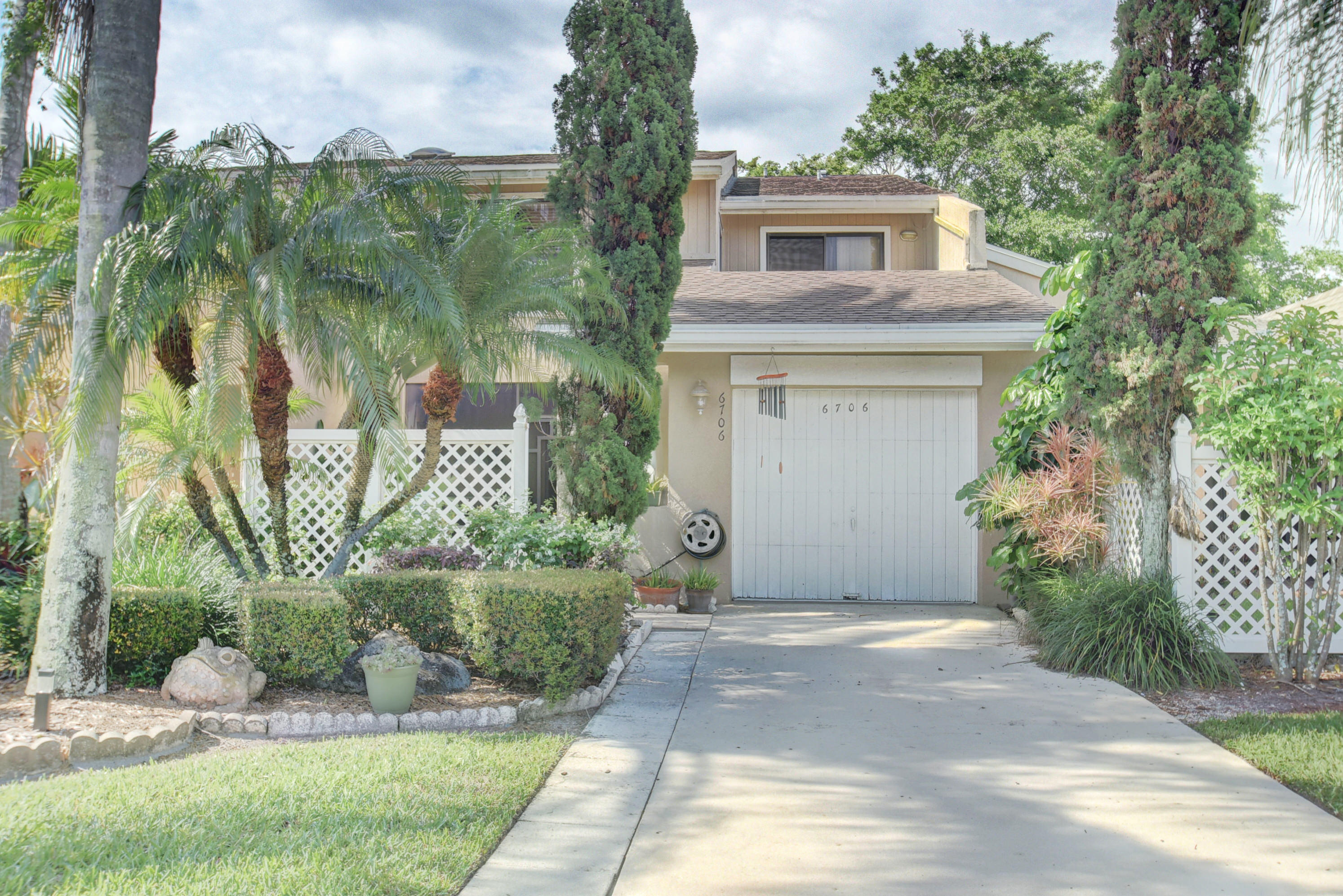 6706 Canary Palm Circle Boca Raton, FL 33433 - Photo 1 of 27 Front Elevation