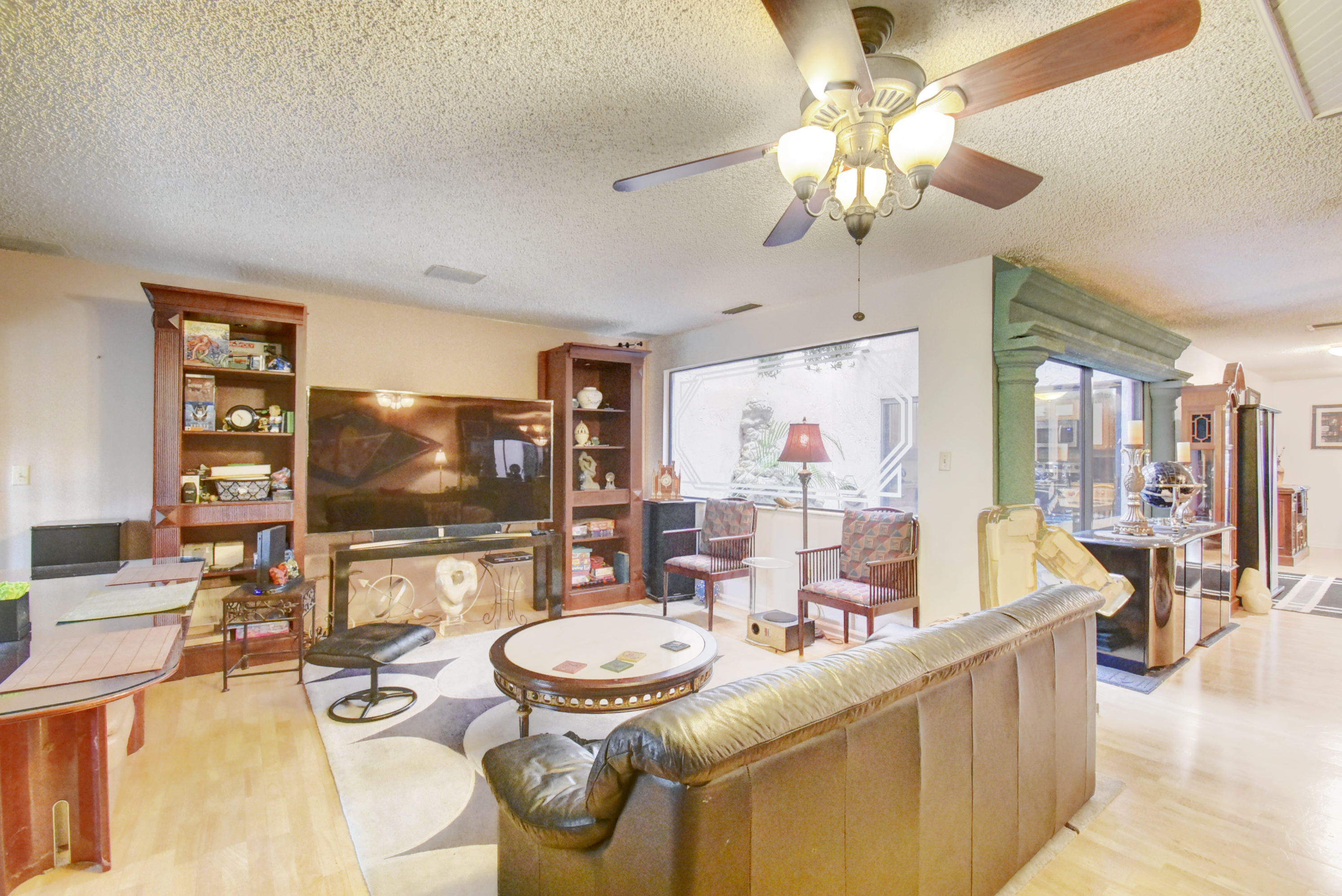6706 Canary Palm Circle Boca Raton, FL 33433 - Photo 8 of 27 Family Room