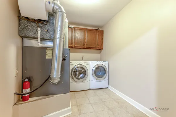 $2,900 | 203 Blossom Court, Unit 203, Buffalo Grove, IL 60089