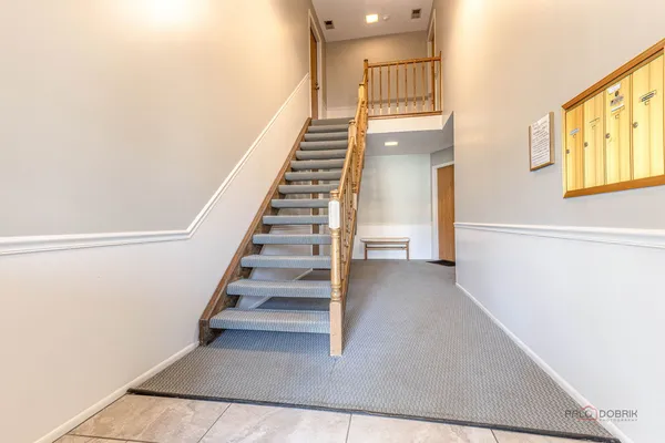 $2,900 | 203 Blossom Court, Unit 203, Buffalo Grove, IL 60089