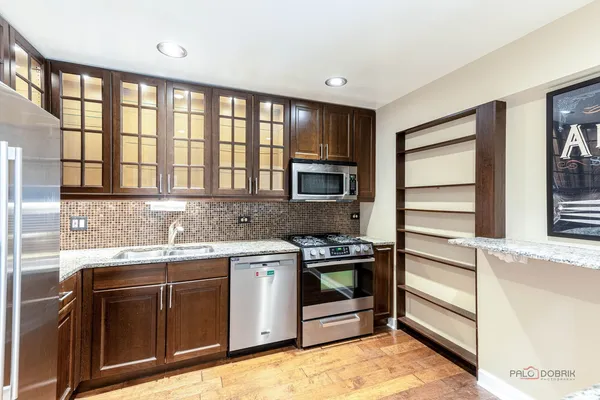 $2,900 | 203 Blossom Court, Unit 203, Buffalo Grove, IL 60089