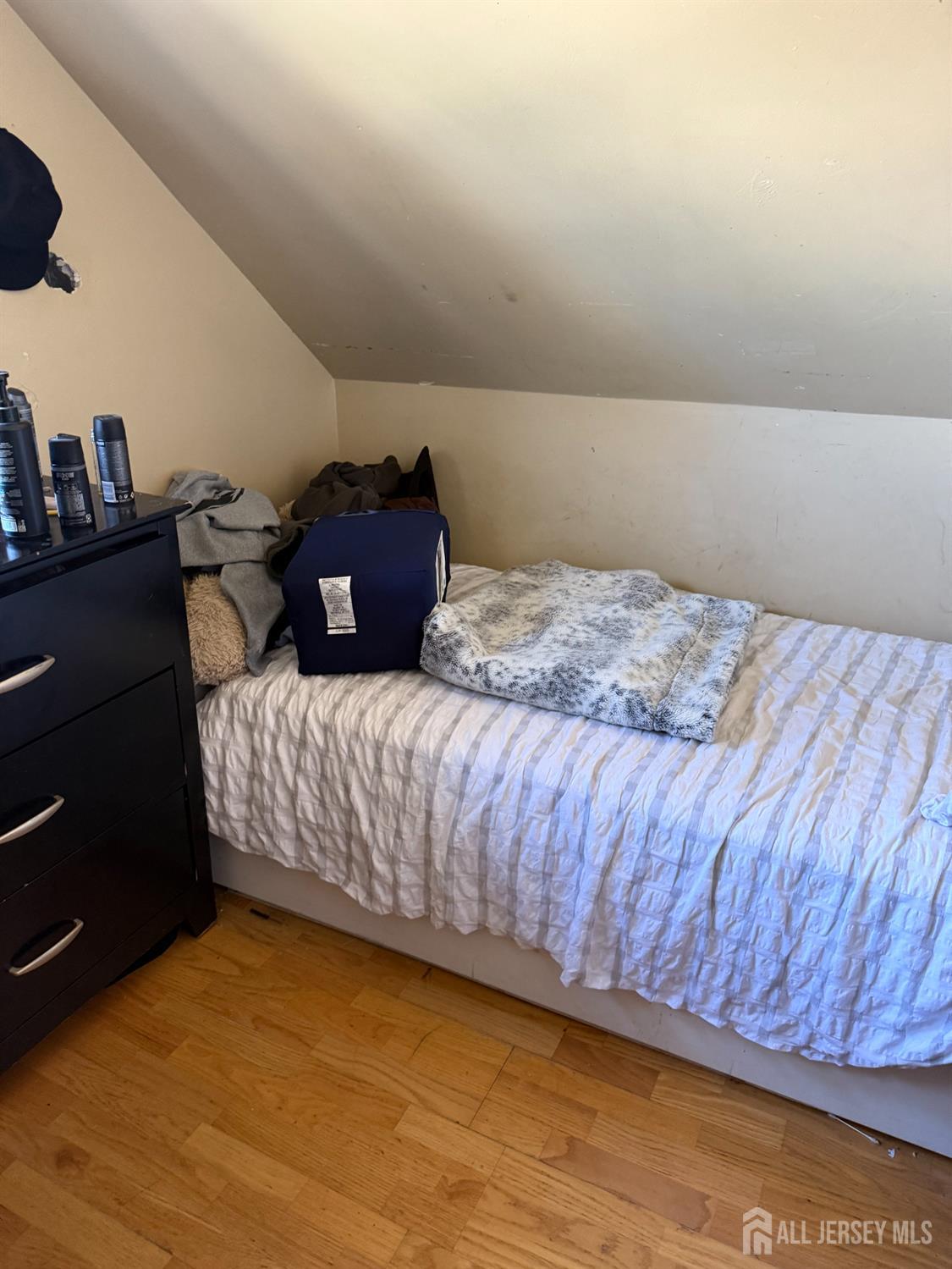 599 Pacific Avenue Perth Amboy, NJ 08861 - Photo 14 of 25