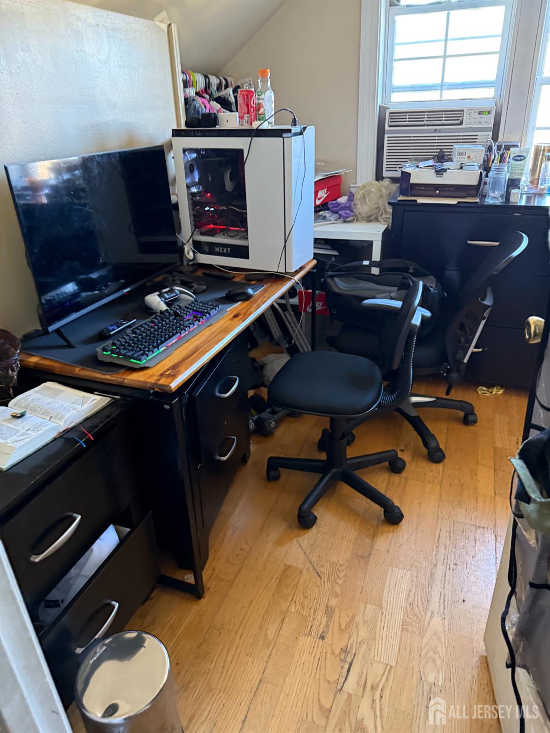 599 Pacific Avenue Perth Amboy, NJ 08861 - Photo 15 of 25