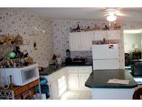 268 Flanders Memorial Road Weare, NH 03281 - Photo 4 of 5