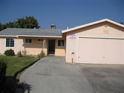 1316 East Springfield Avenue Reedley, CA 93654 - Photo 1 of 8 Gallery Image 1