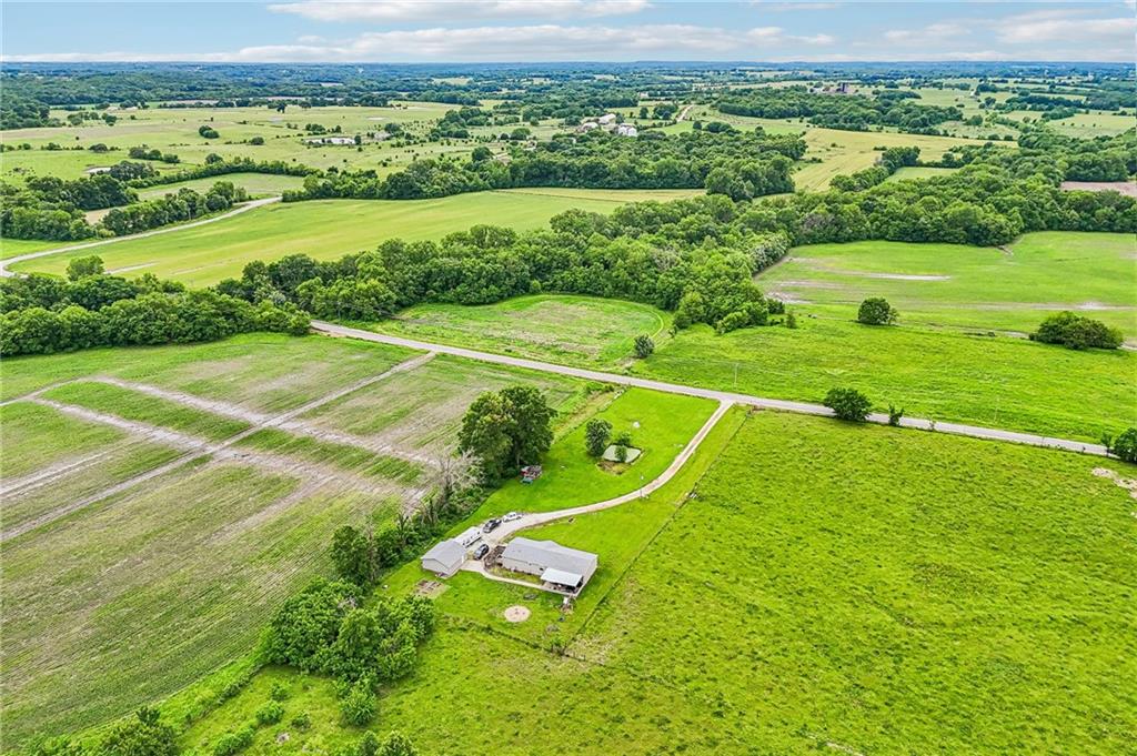 351 Northwest 621st Road Centerview, MO 64019 - Photo 32 of 36