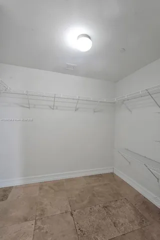 $4,000 | 2475 Brickell Avenue, Unit 2006, Miami, FL 33129