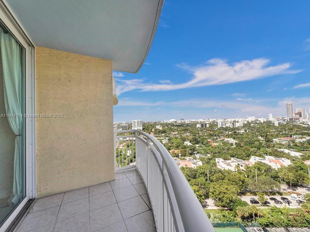 2475 Brickell Avenue, Unit 2006 Miami, FL 33129 - Photo 56 of 61