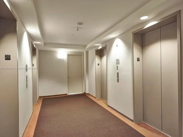 $4,000 | 2475 Brickell Avenue, Unit 2006, Miami, FL 33129