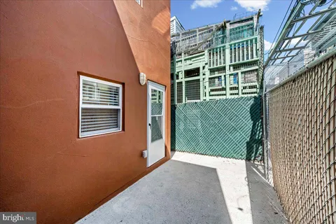 $299,899 | 2653 South 6th Street, Philadelphia, PA 19148