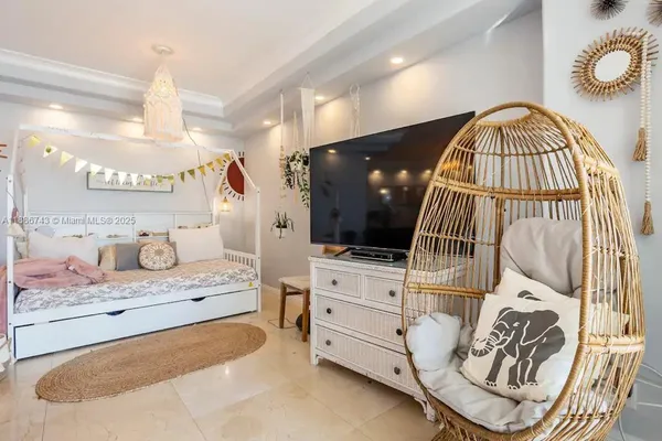 $3,900 | 3901 South Ocean Drive, Unit 14L, Hollywood, FL 33019