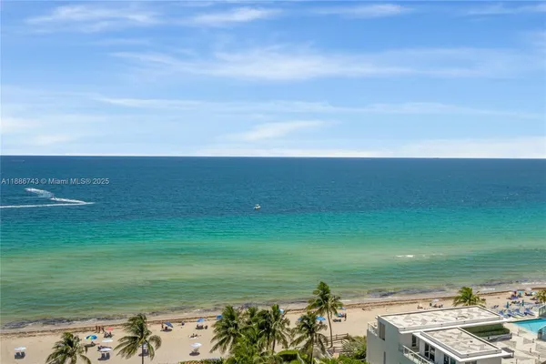 $3,900 | 3901 South Ocean Drive, Unit 14L, Hollywood, FL 33019