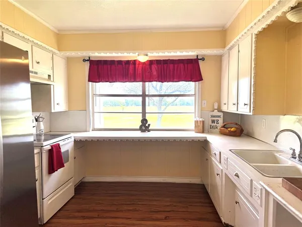 $330,000 | 10344 County Road 2404, Tool, TX 75143