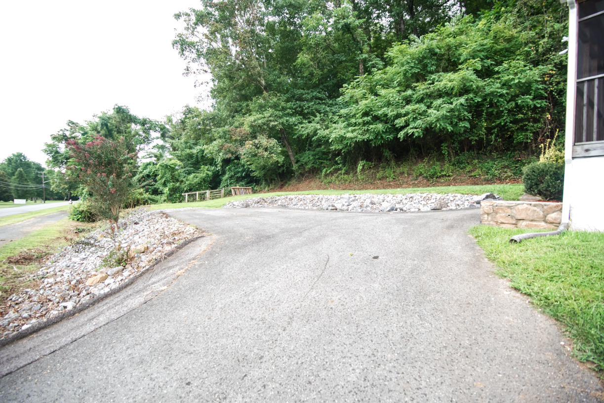 1031 Kessler Mill Road Salem, VA 24153 - Photo 24 of 24 _DSC7934