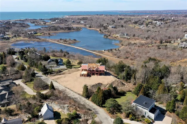 $7,995,000 | 11 Ocean Heights Road, Newport, RI 02840