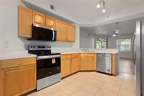 $250,000 | 580 Cranes Way, Unit 152, Altamonte Springs, FL 32701