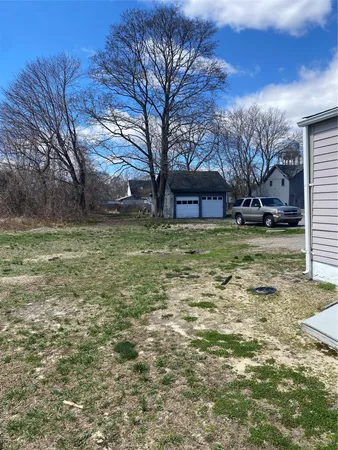 $3,100 | 104 River Avenue, Patchogue, NY 11772