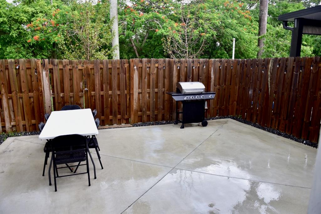 Princeton Homestead, FL 33032 - Photo 14 of 28 a view of outdoor space with seating space