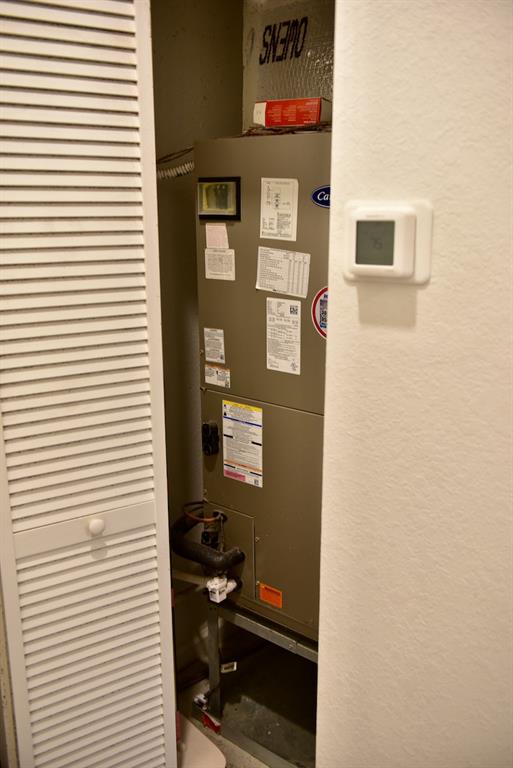 Princeton Homestead, FL 33032 - Photo 26 of 28 a bathroom with a toilet and a shower curtain