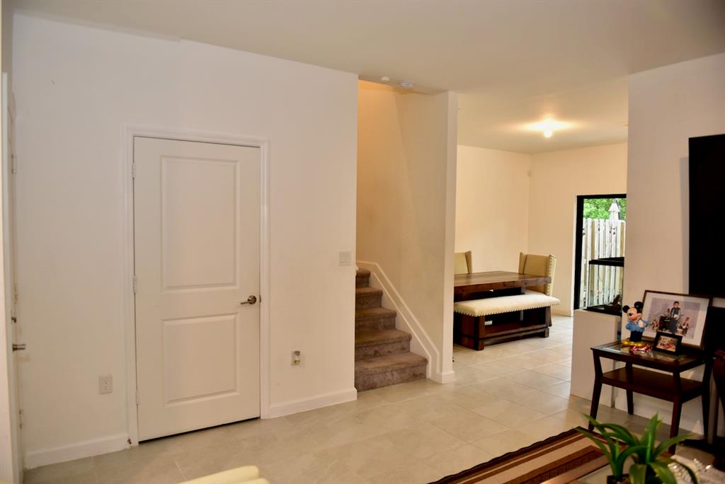 Princeton Homestead, FL 33032 - Photo 3 of 28 a view of a livingroom with furniture and a window