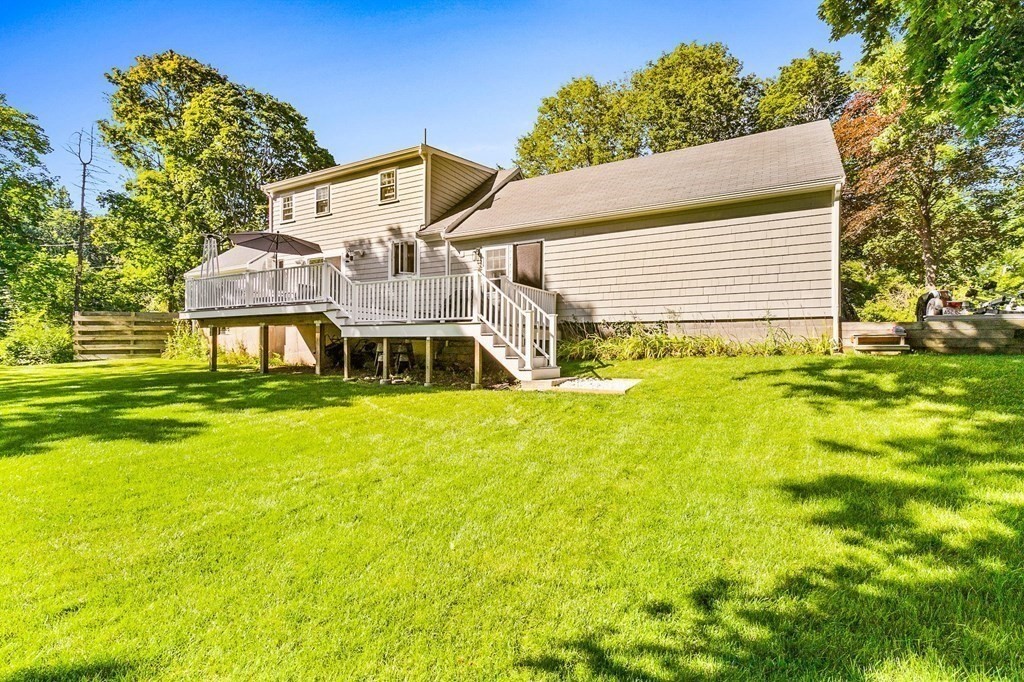 108 Lawson Road Scituate, MA 02066 - Photo 3 of 38 Gallery Image 3