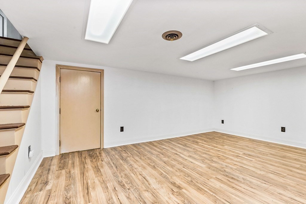 108 Lawson Road Scituate, MA 02066 - Photo 33 of 38 Gallery Image 33